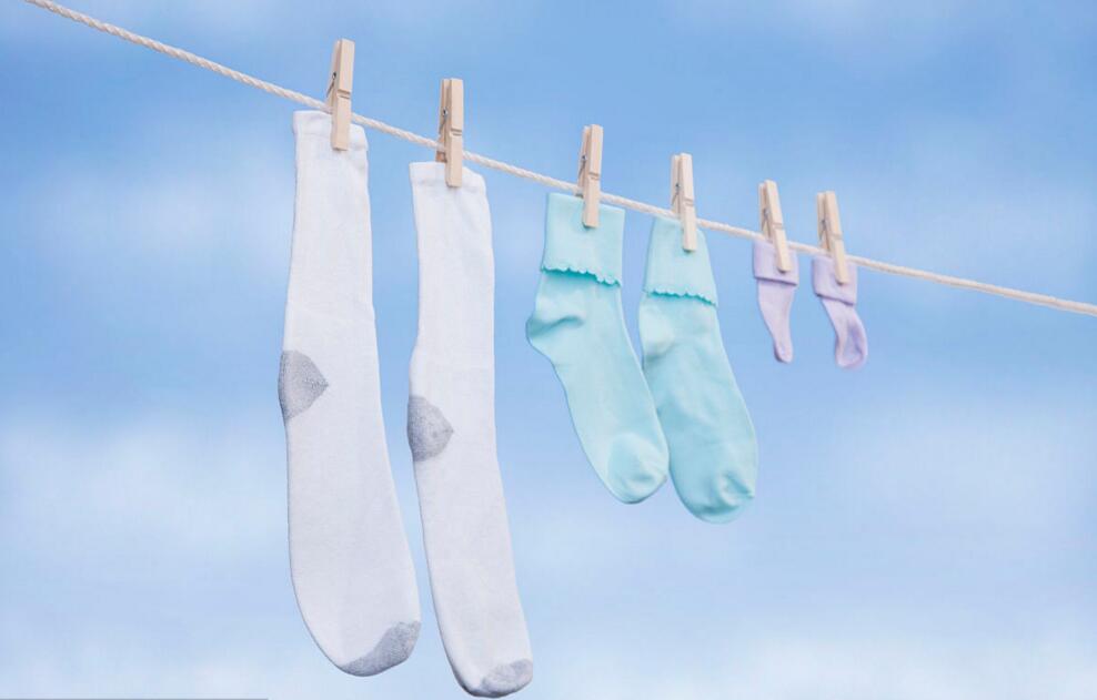 With Laundry Detergent, The Socks Will Be Cleaned Well